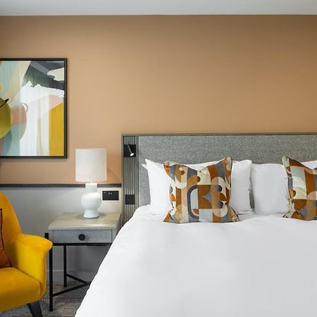 Voco Fareham - Solent By Ihg Hotel Exterior photo