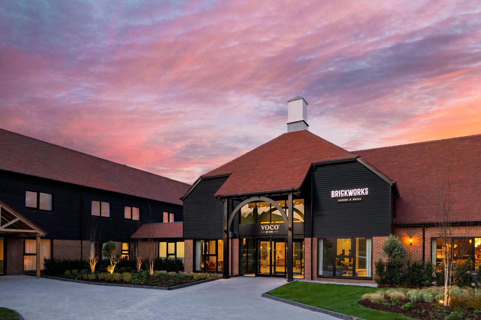 Voco Fareham - Solent By Ihg Hotel Exterior photo